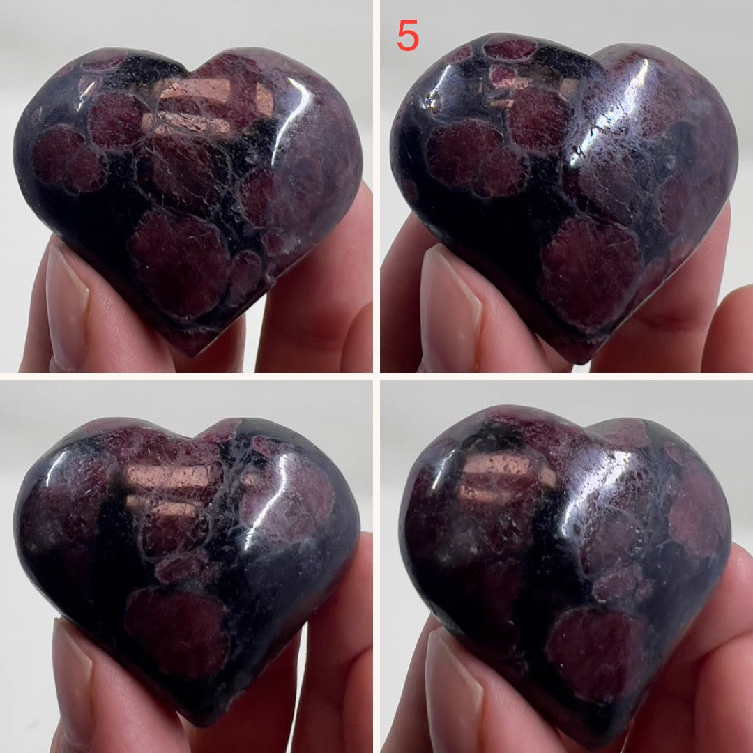 Garnet in Arfvedsonite Hearts Crystal Carvings Australian Seller