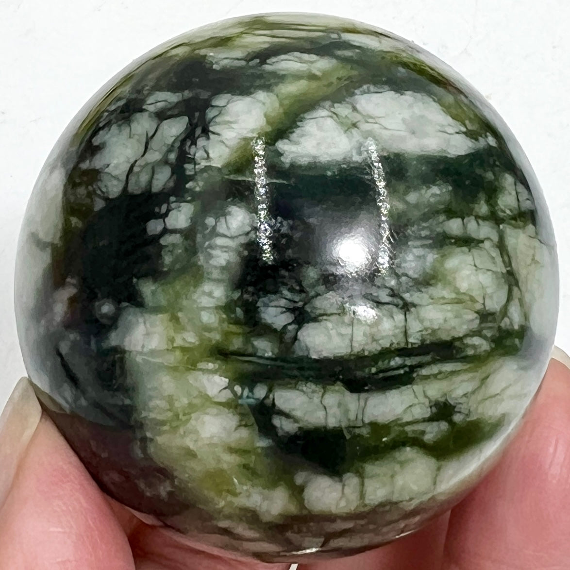 Jade Sphere Sphere Healing Crystal Ball 219g 54mm