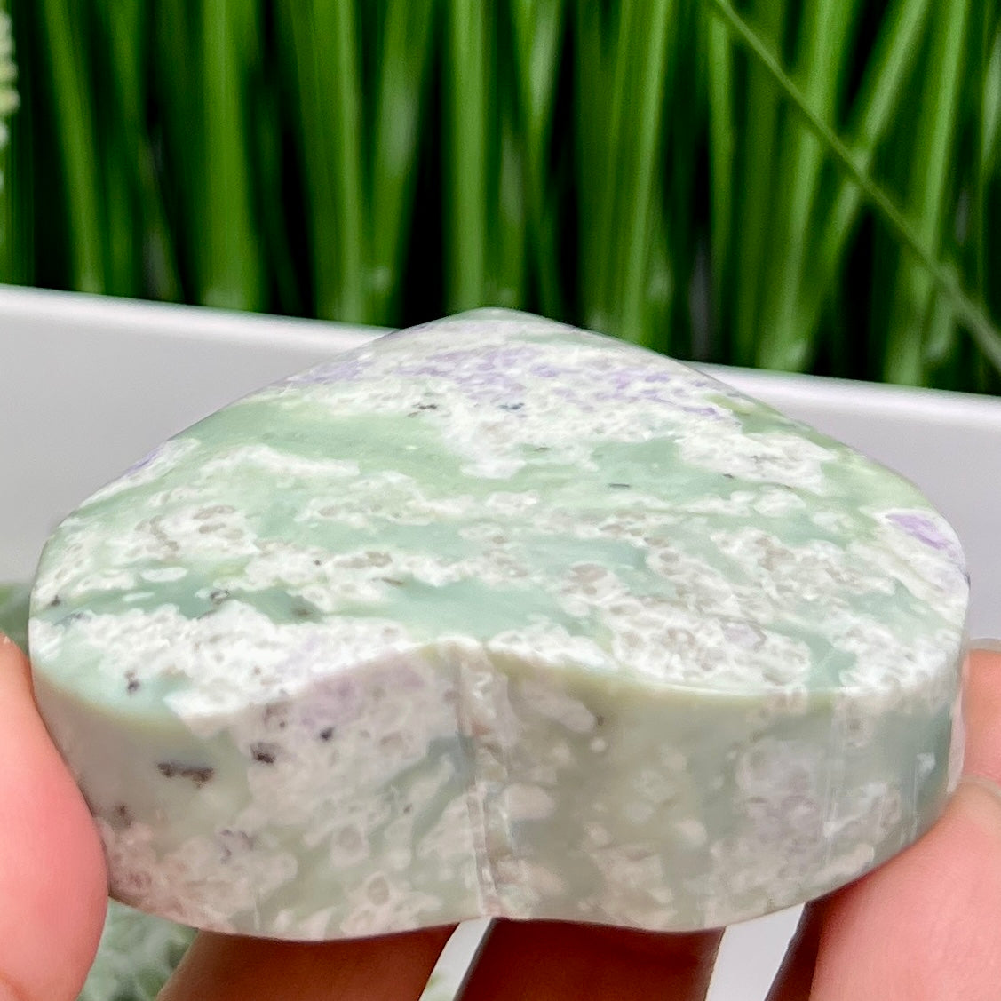 Lucky Jade Purple Stichtite Green Serpentine Palm Stones Meditation Crystals 182g