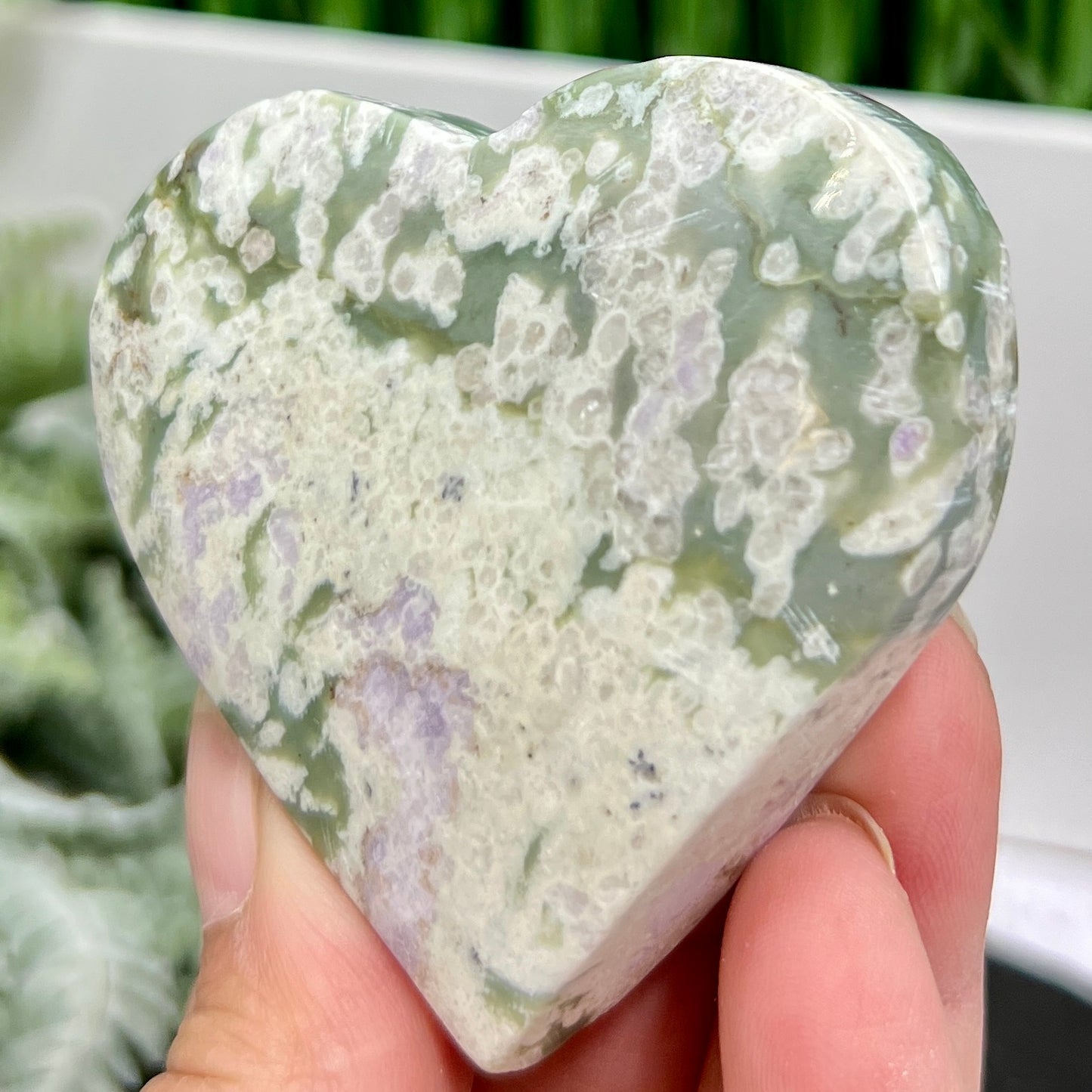 Lucky Jade Purple Stichtite Green Serpentine Palm Stones Meditation Crystals 130g