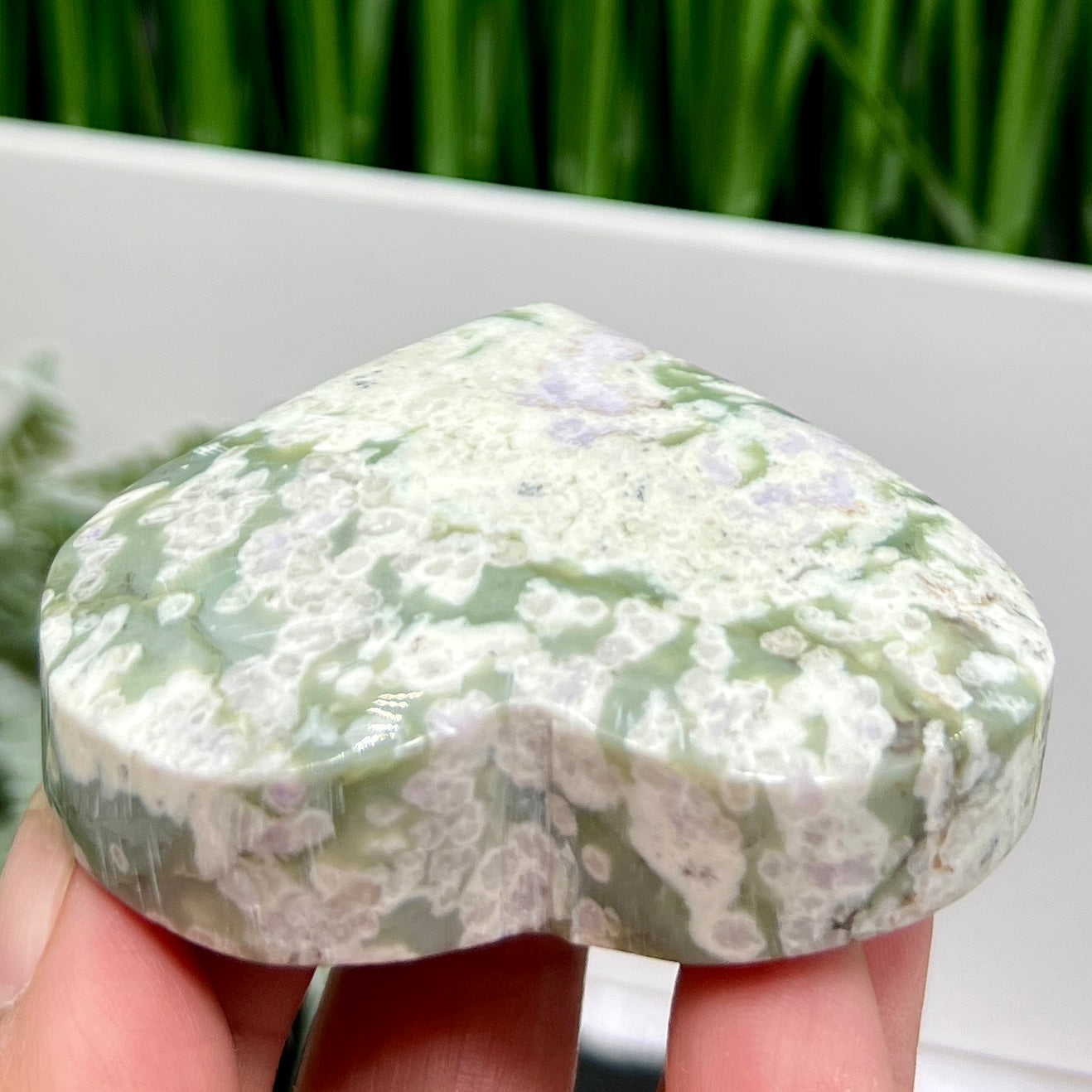 Lucky Jade Purple Stichtite Green Serpentine Palm Stones Meditation Crystals 130g