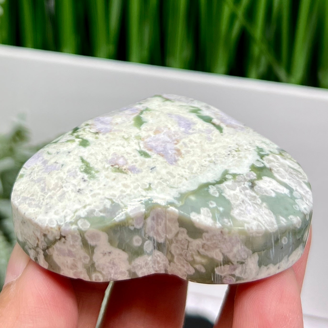 Lucky Jade Purple Stichtite Green Serpentine Palm Stones Meditation Crystals 130g