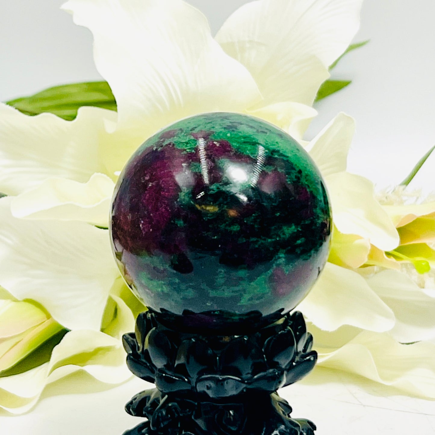 Ruby in Zoisite Sphere Healing Crystal Ball UV Reactive 511g 66mm