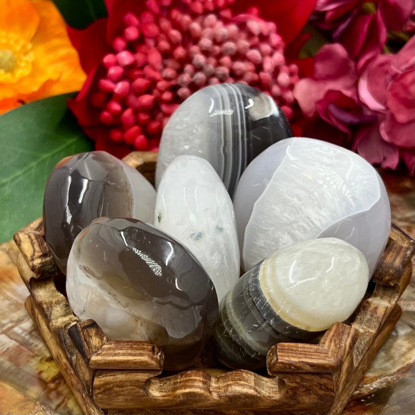 Agate with Quartz Palm Stones Meditation Crystal Australian Seller