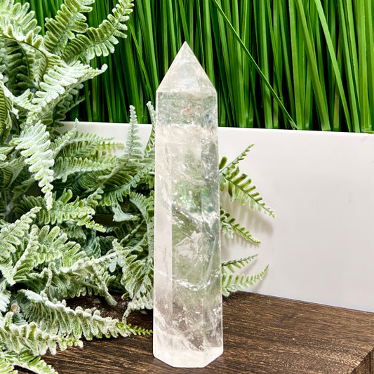 Clear Quartz Tower Top Quality Crystal Generator 208g 146mm