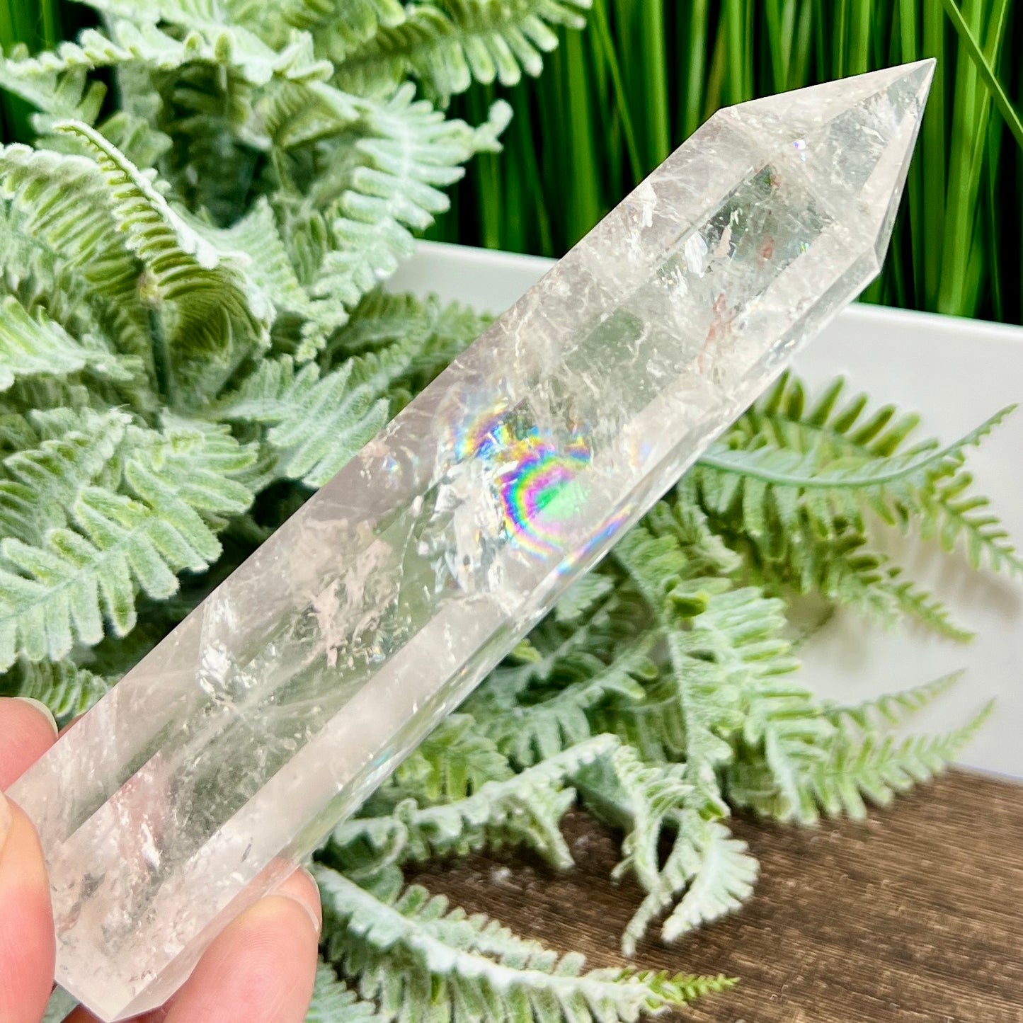 Clear Quartz Tower Top Quality Crystal Generator 208g 146mm