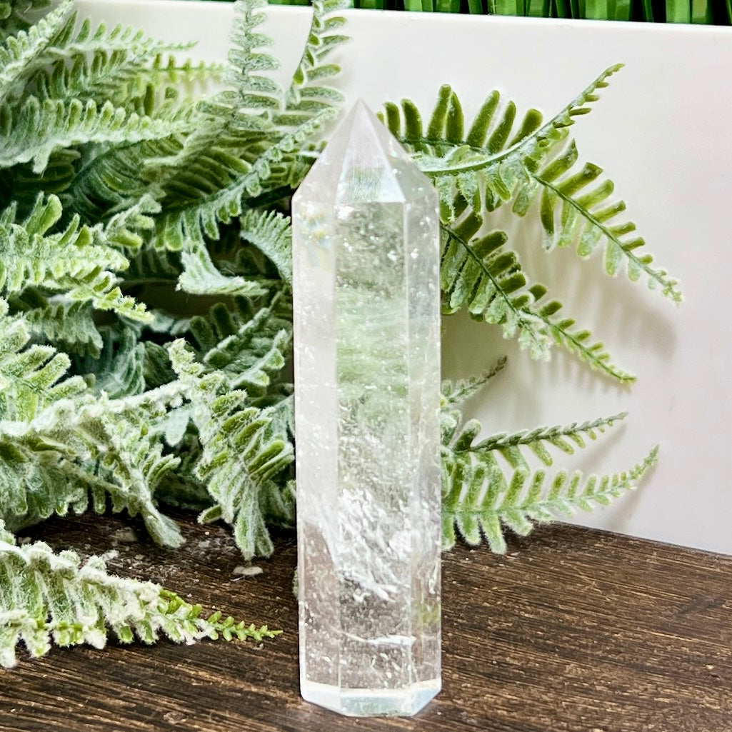 Clear Quartz Tower Top Quality Crystal Generator 62g 90mm