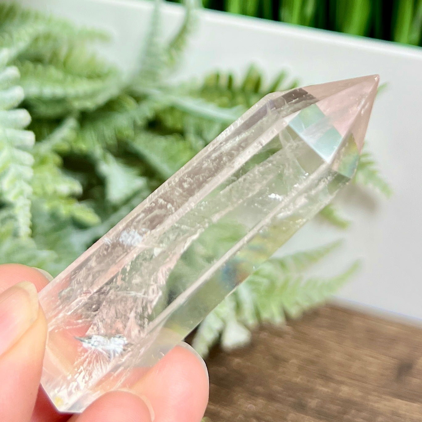 Clear Quartz Tower Top Quality Crystal Generator 42g 70mm