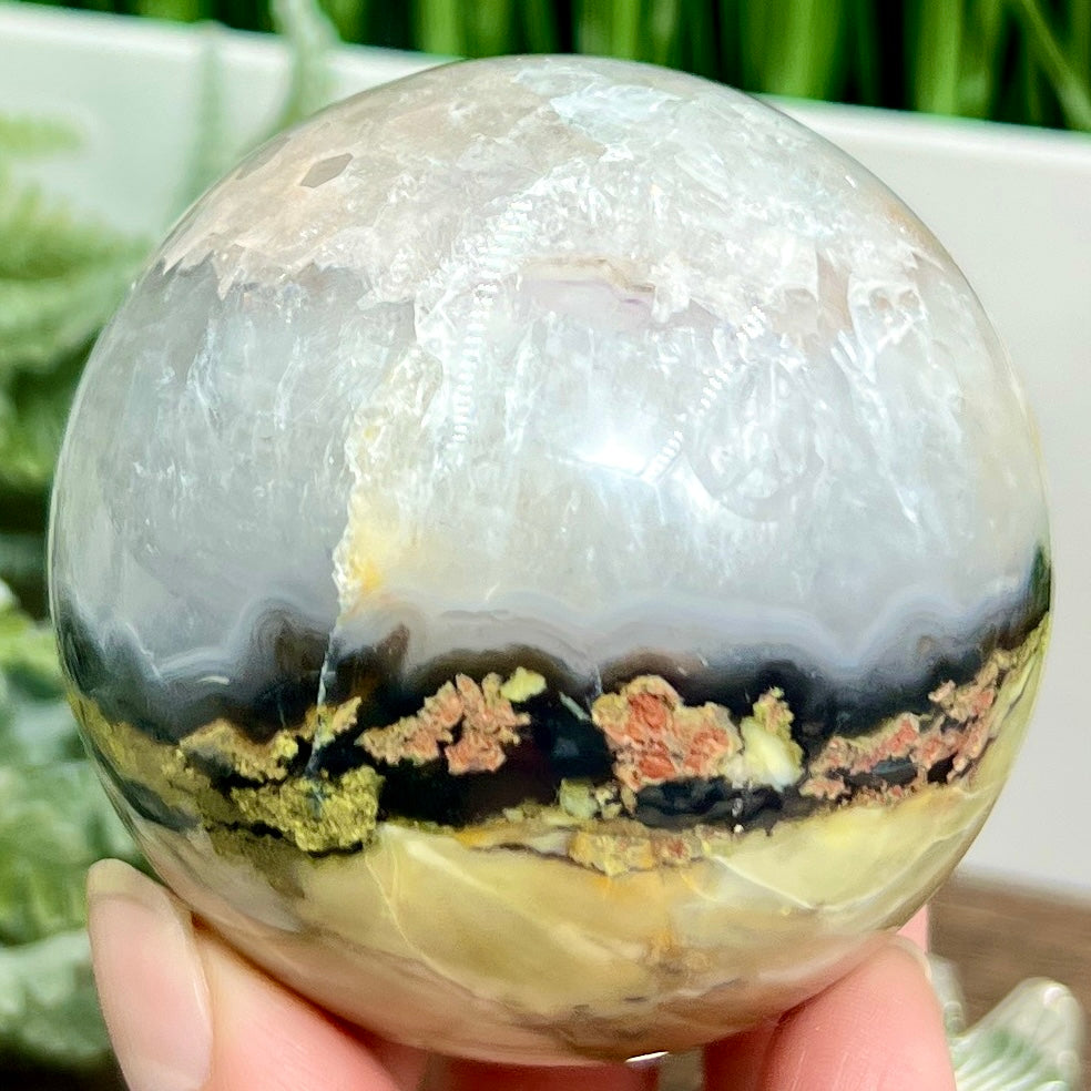 Volcanic Agate Quartz Sphere UV Reactive Healing Crystal Ball 378g 66mm