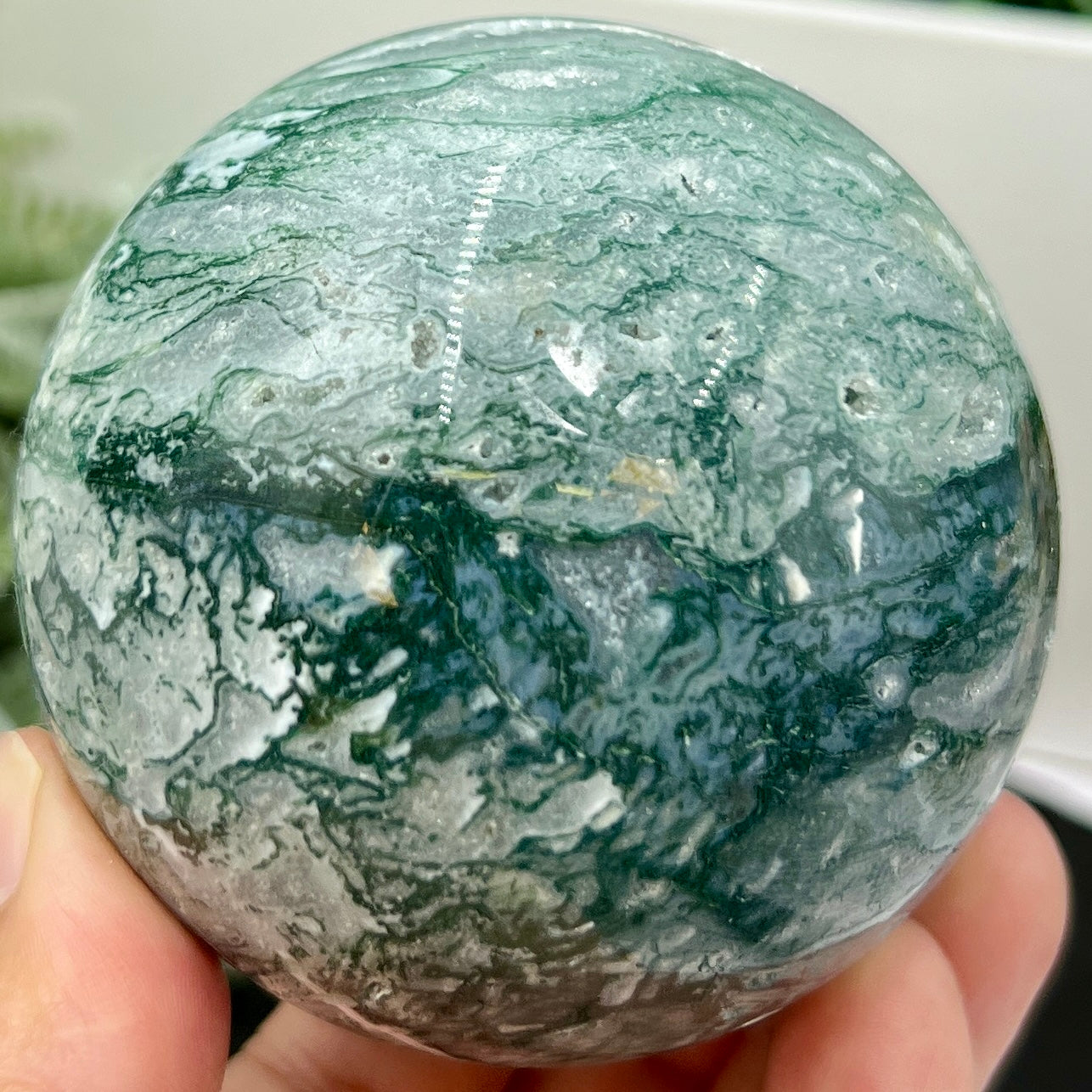 Moss Agate Sphere High Quality Crystal Ball 490g 72mm