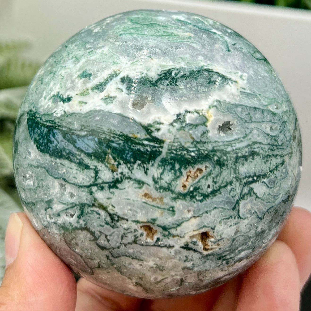 Moss Agate Sphere High Quality Crystal Ball 490g 72mm