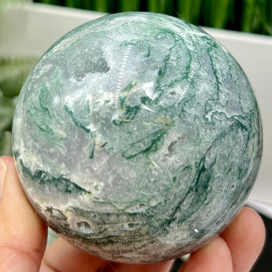 Moss Agate Sphere High Quality Crystal Ball 490g 72mm