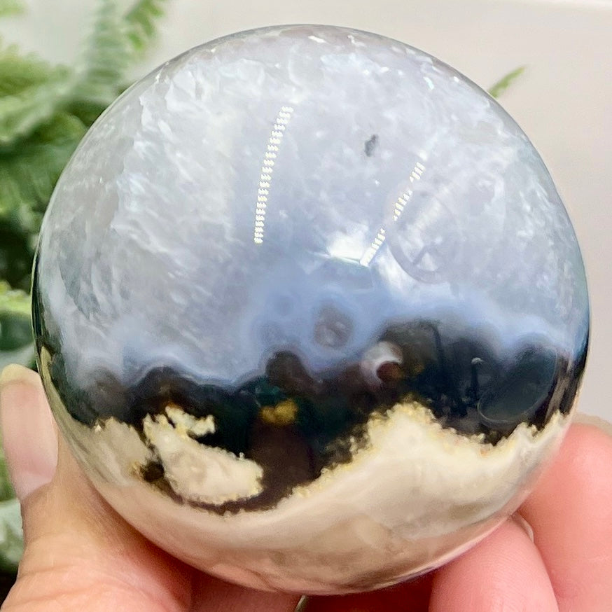 Volcanic Agate Quartz Sphere UV Reactive Healing Crystal Ball 256g 58mm (B)