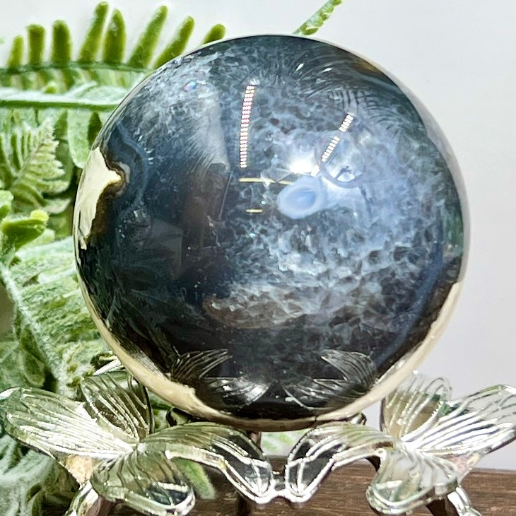 Volcanic Agate Quartz Sphere UV Reactive Healing Crystal Ball 226g 56mm