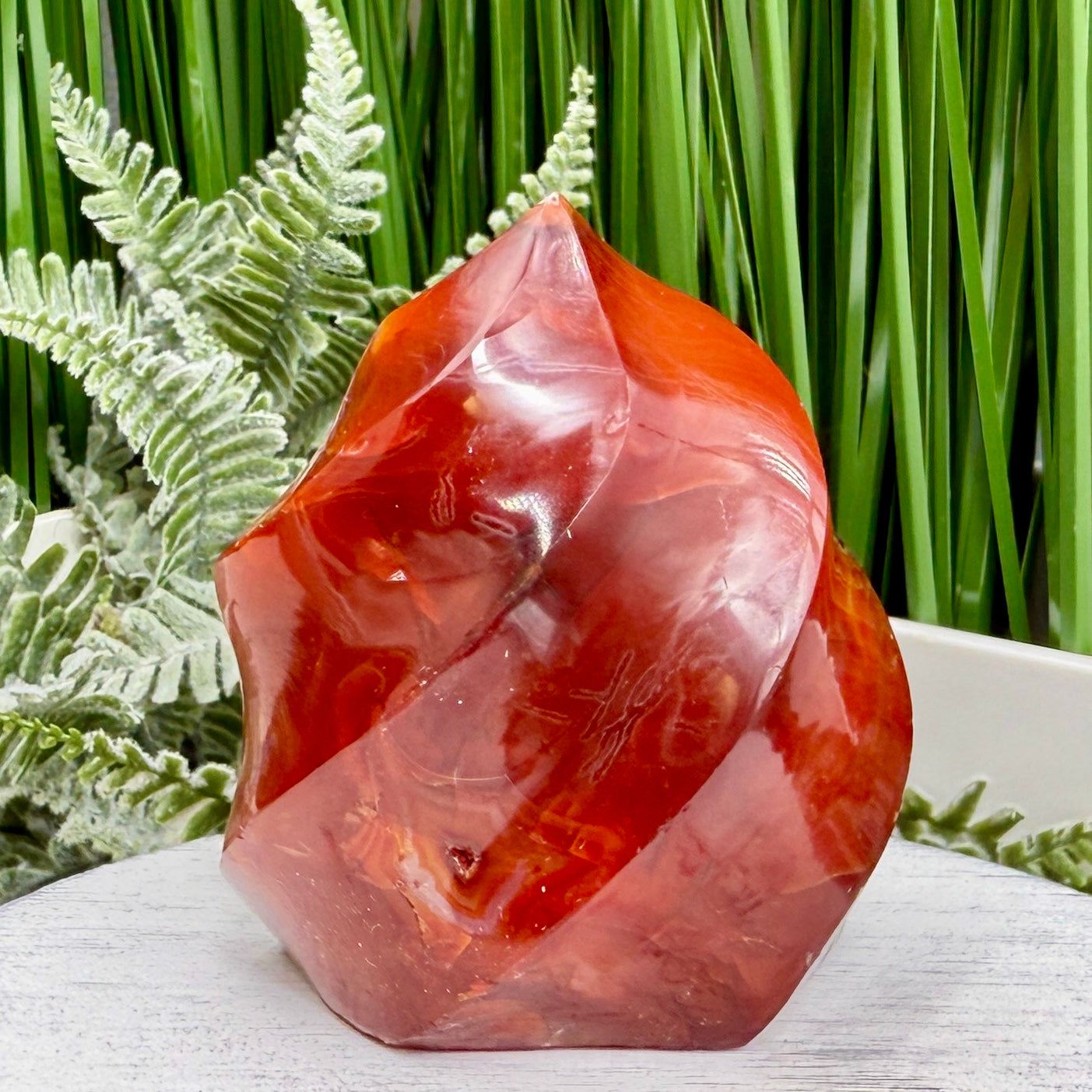 Carnelian Flame Stone of Endurance Motivation Healing Crystal Carving 246g