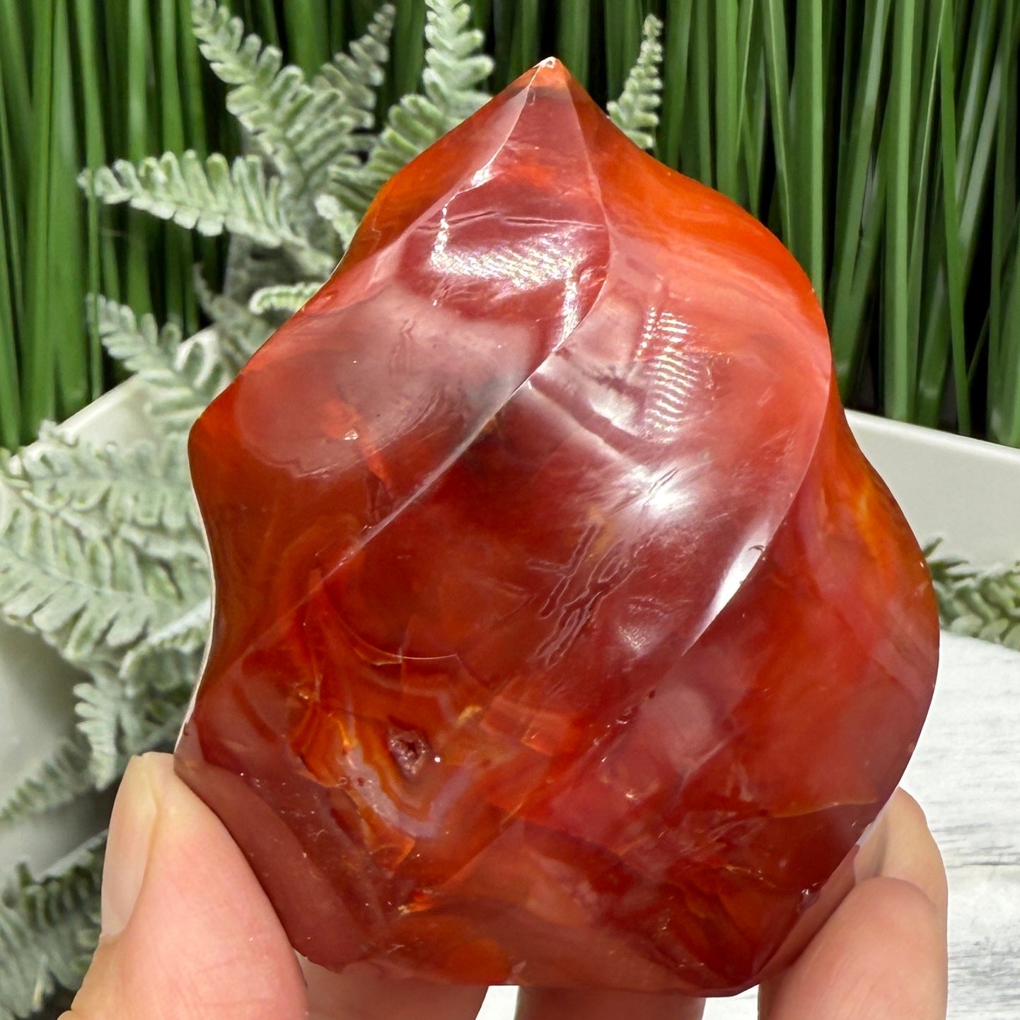 Carnelian Flame Stone of Endurance Motivation Healing Crystal Carving 246g