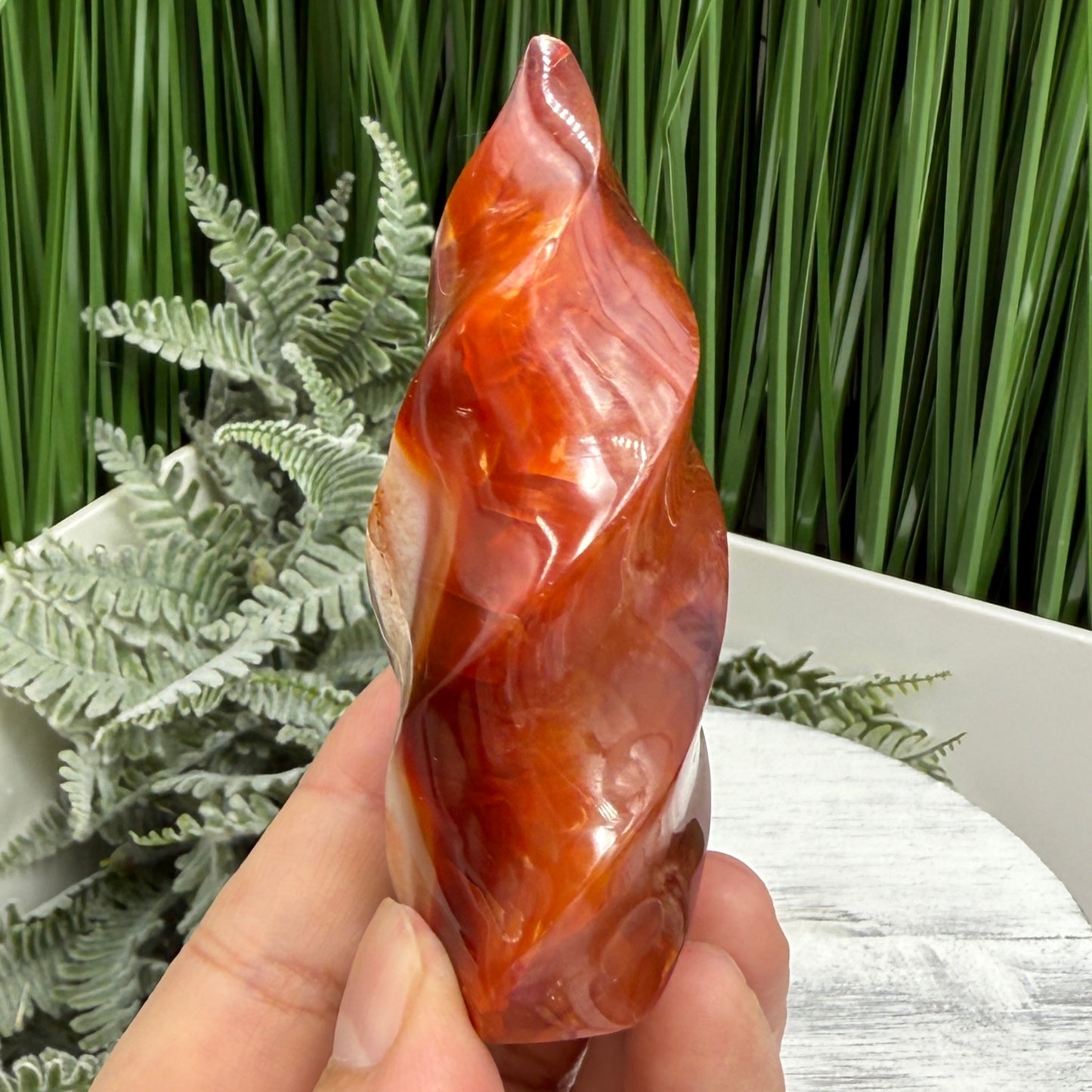 Carnelian Flame Stone of Endurance Motivation Healing Crystal Carving 139g