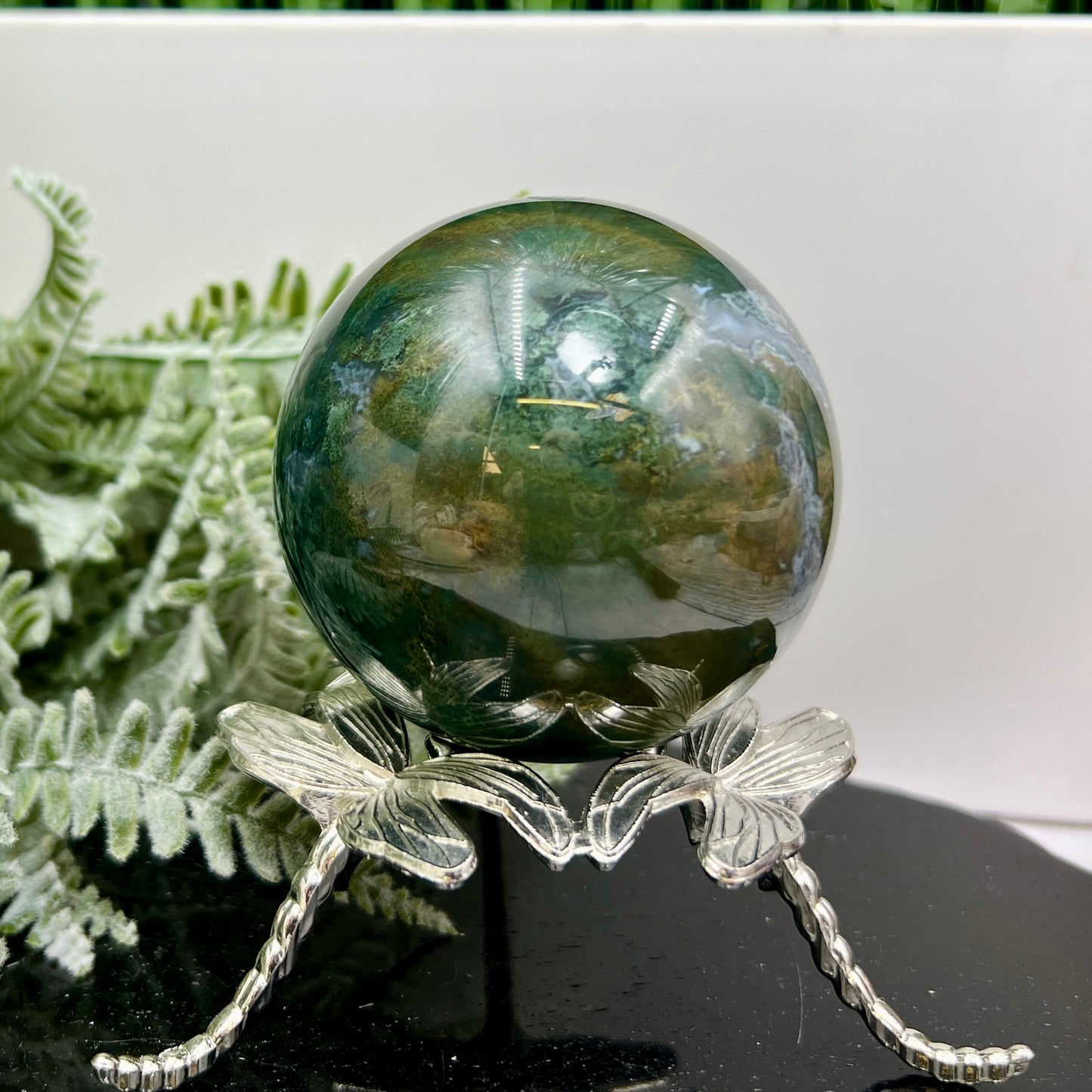 Moss Agate Sphere High Quality Crystal Ball 380g 65mm