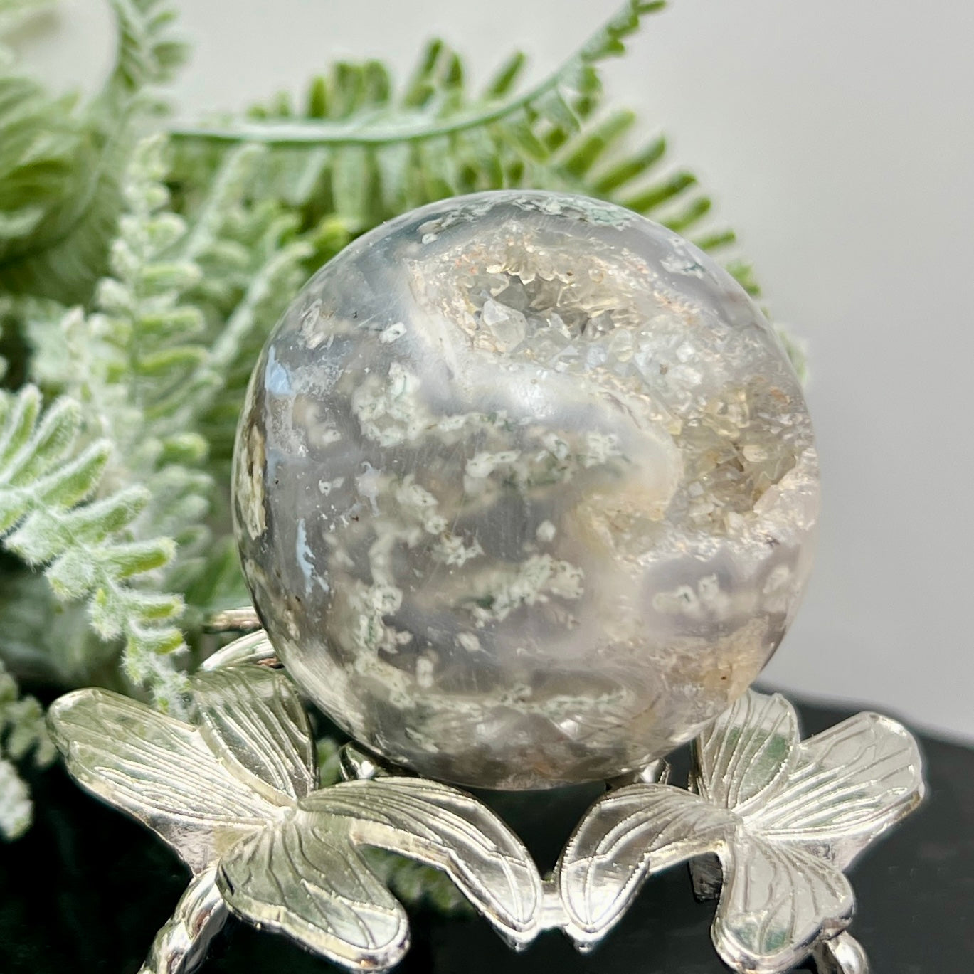 Moss Agate Sphere High Quality Crystal Ball 162g 50mm