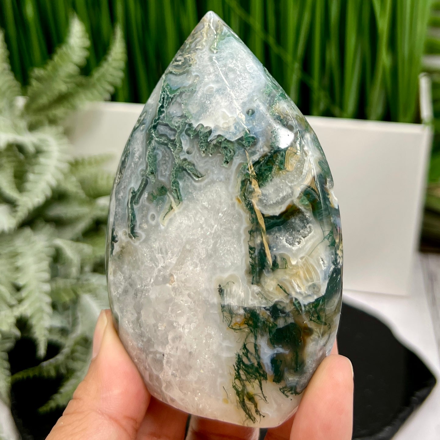 Moss Agate Quartz Druzy Flame High Quality Crystal 292g 104mm