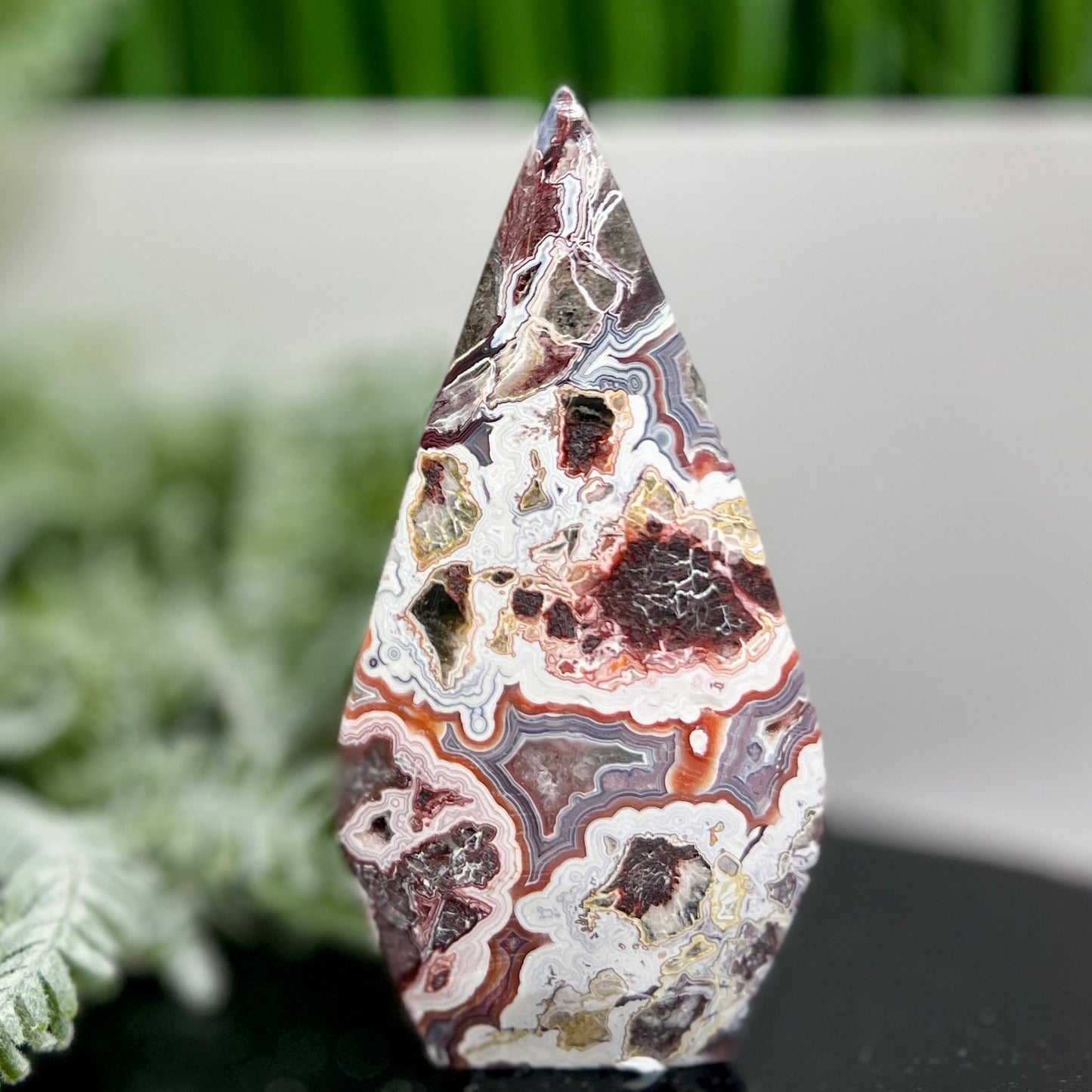 Mexican Crazy Lace Agate Flame Crystal Laughter Stone 338g 128mm