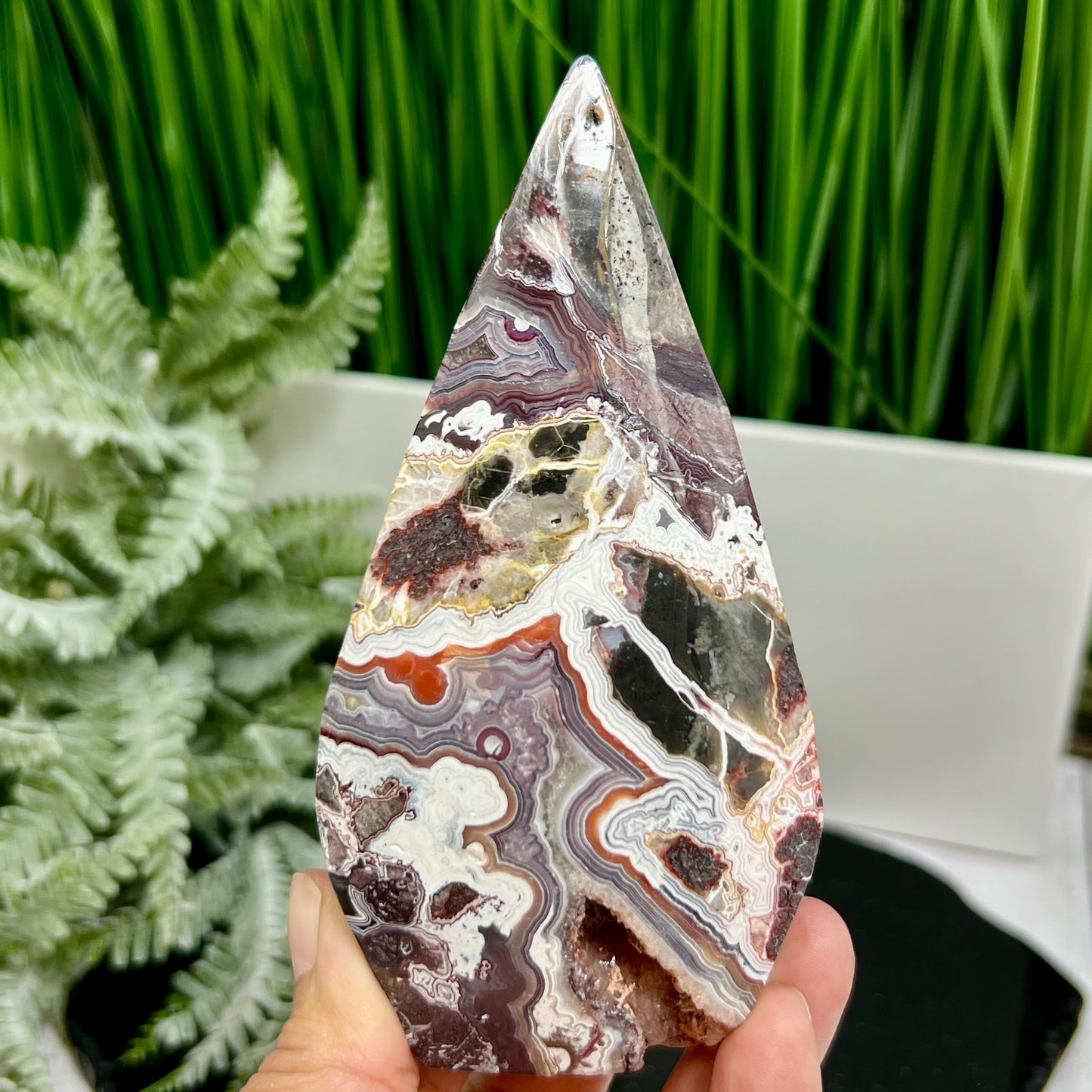 Mexican Crazy Lace Agate Flame Crystal Laughter Stone 338g 128mm