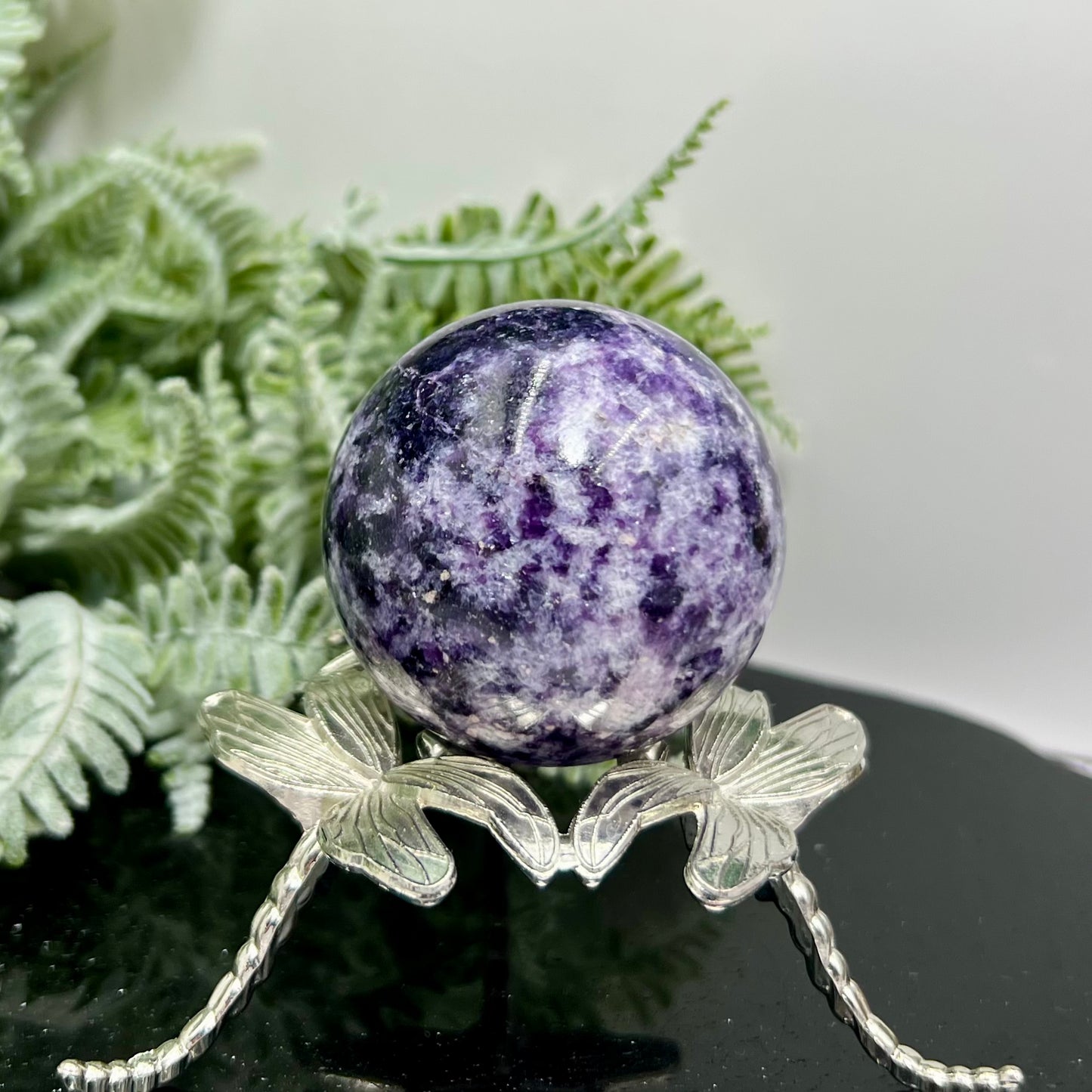 Lepidolite Purple Mica Sphere Crystal Ball 200g 52mm