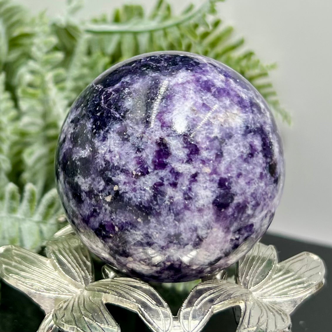 Lepidolite Purple Mica Sphere Crystal Ball 200g 52mm