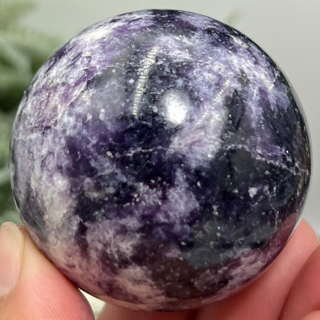 Lepidolite Purple Mica Sphere Crystal Ball 200g 52mm