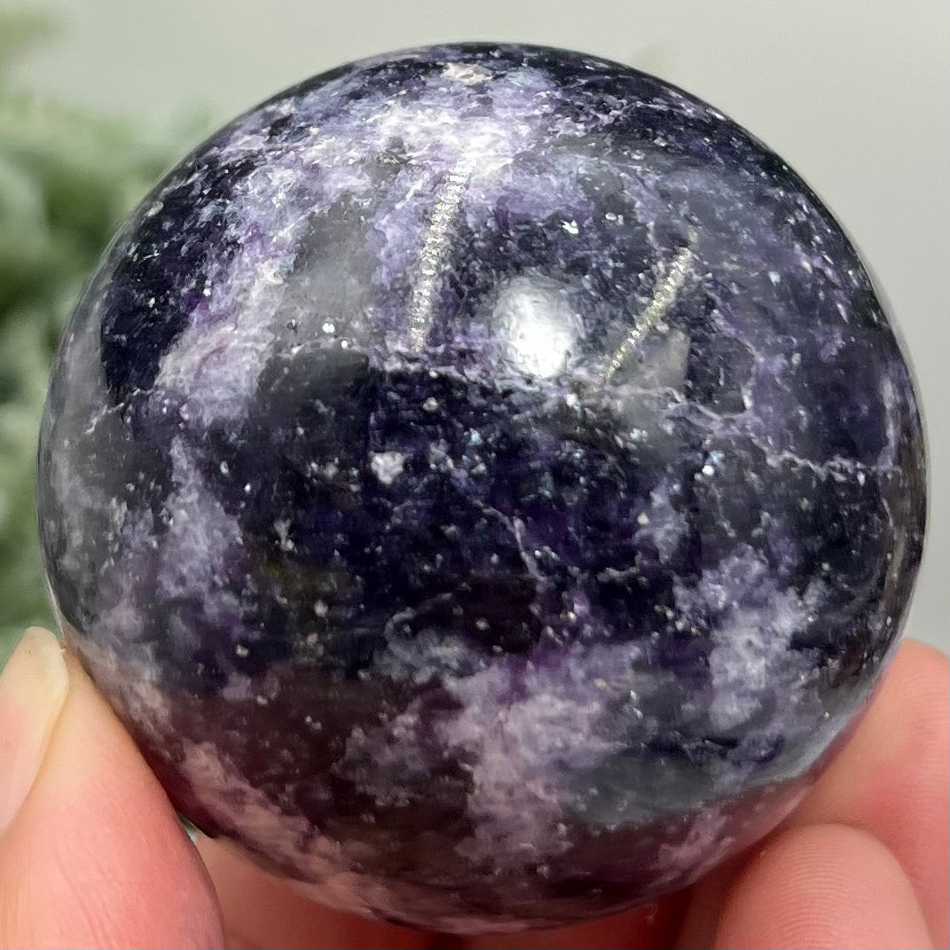 Lepidolite Purple Mica Sphere Crystal Ball 200g 52mm