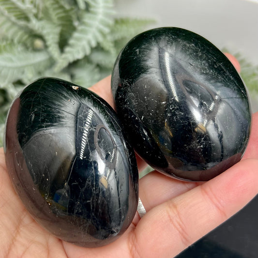 Black Tourmaline Schorl Palm Stone Worry Meditation Crystals