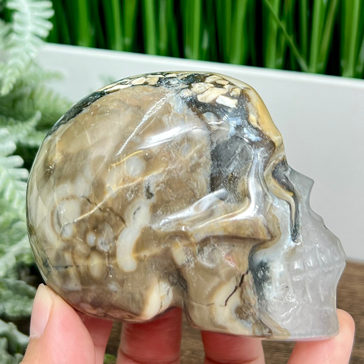 Volcanic Agate Quartz Skull UV Reactive Healing Crystal Carving 432g