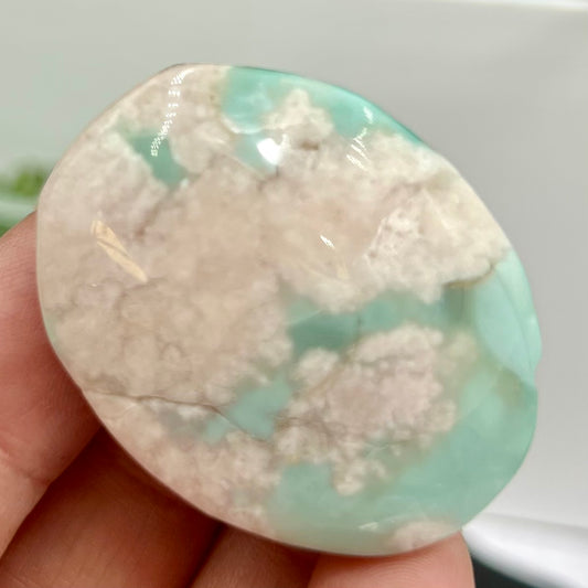 Green Flower Agate Sakura Rare Palm Stone Meditation Crystal 32g