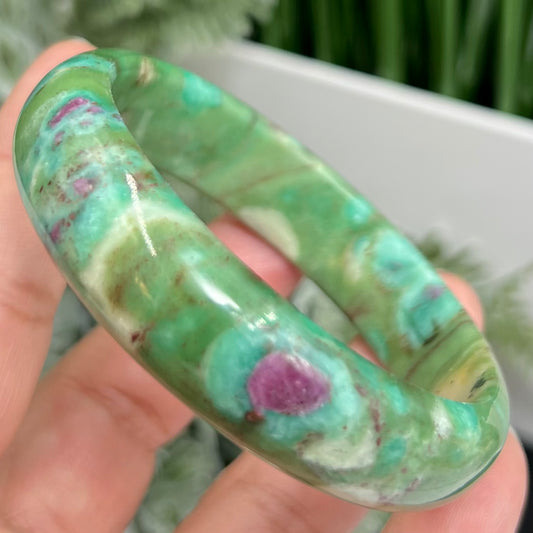 Ruby in Fuchsite Bangle Bracelet UV Reactive Wearable Crystal 58mm Diameter