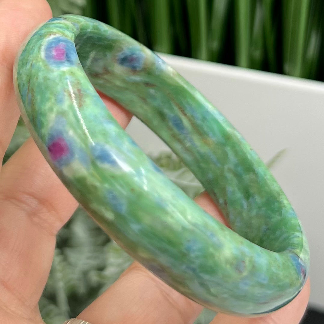 Ruby in Fuchsite Bangle Bracelet UV Reactive Wearable Crystal 59mm Diameter