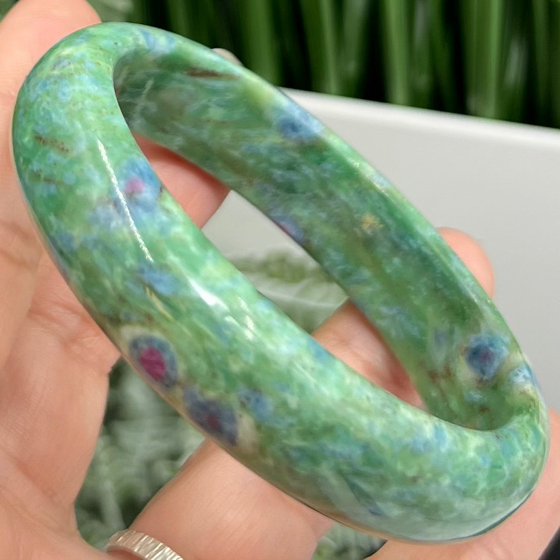 Ruby in Fuchsite Bangle Bracelet UV Reactive Wearable Crystal 59mm Diameter