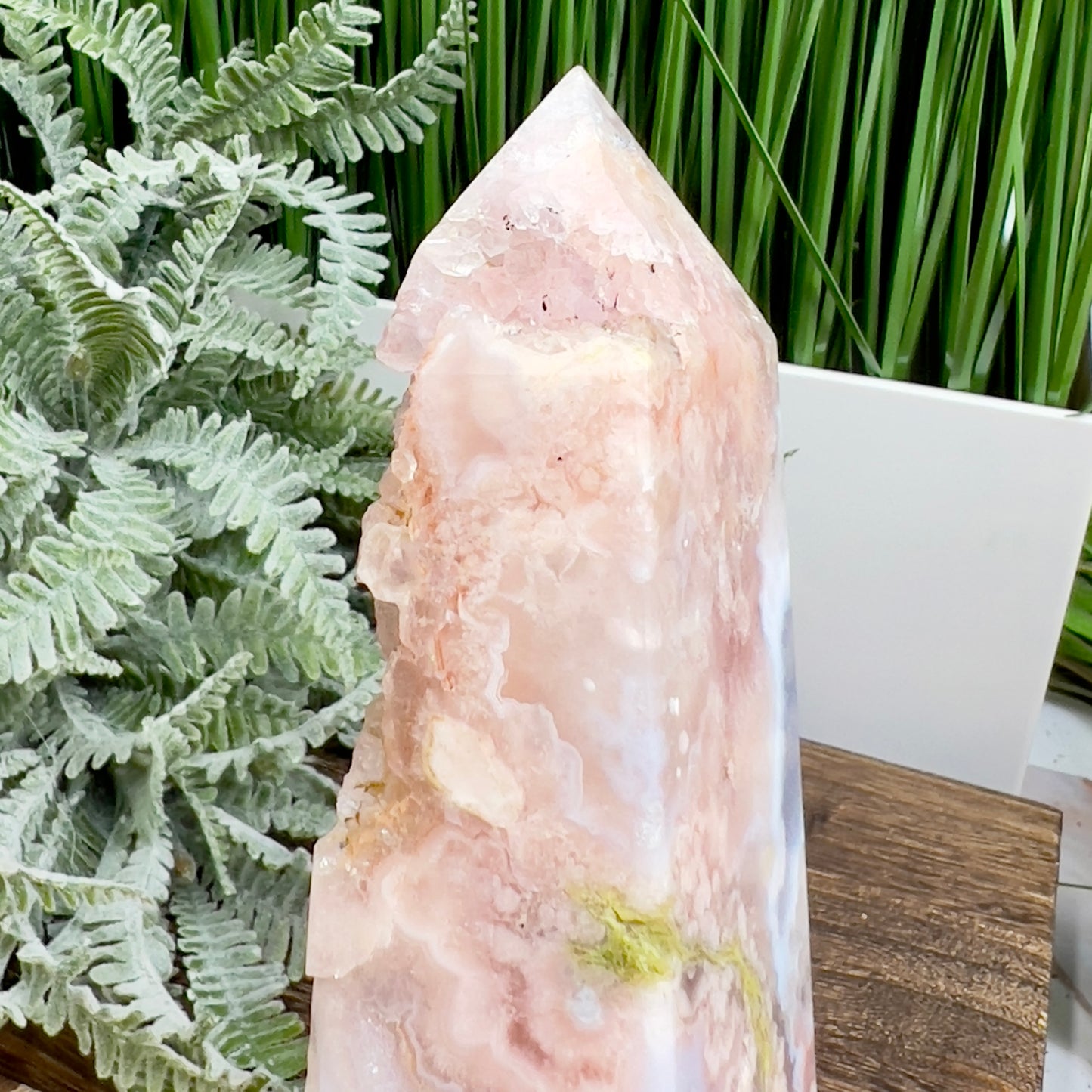 Pink Amethyst Flower Agate Tower Healing Crystal Generator 650g 179mm