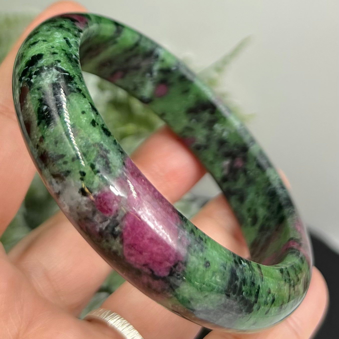 Ruby in Zoisite Bangle UV Reactive Gemstone Jewellery Crystal 61mm Diameter