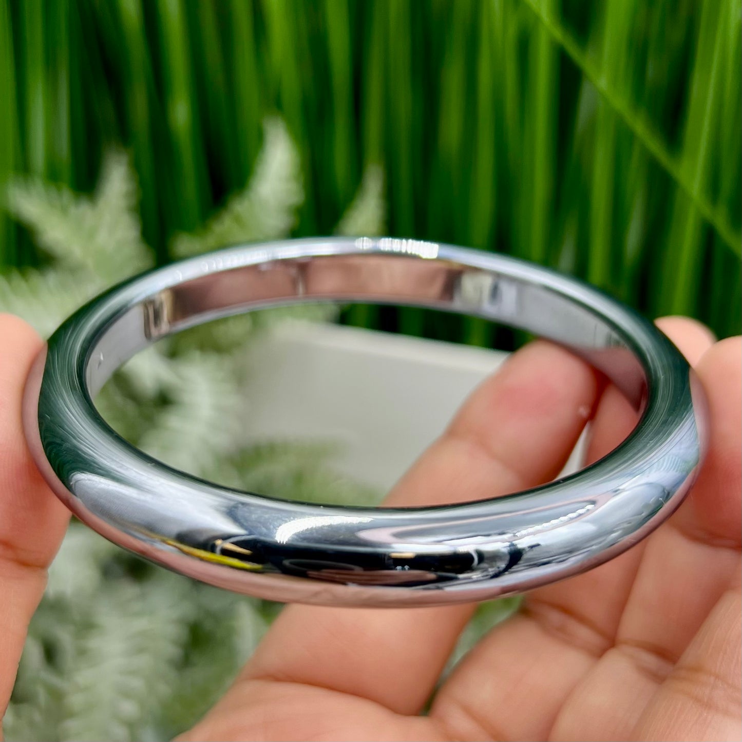 Terahertz Bangle Bracelet Jewellery Wearable Crystals 66mm Diameter