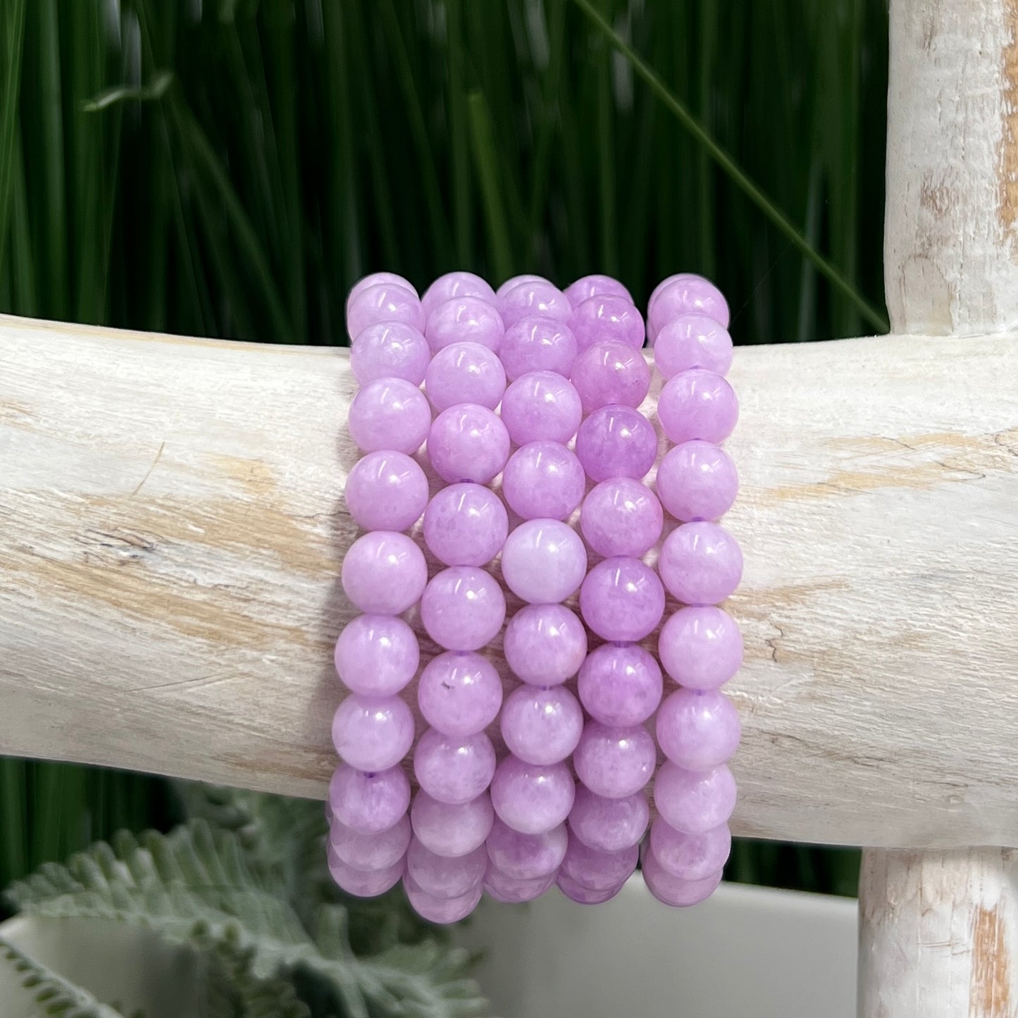 Kunzite Bracelets Elastic Wearable Crystal Gemstone 8-9mm Bead Size 16cm