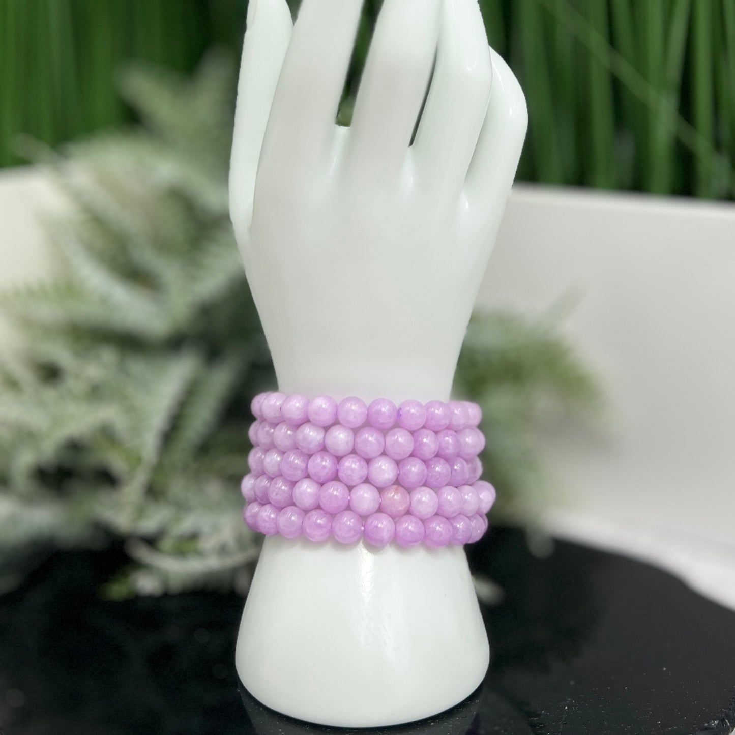 Kunzite Bracelets Elastic Wearable Crystal Gemstone 8-9mm Bead Size 16cm