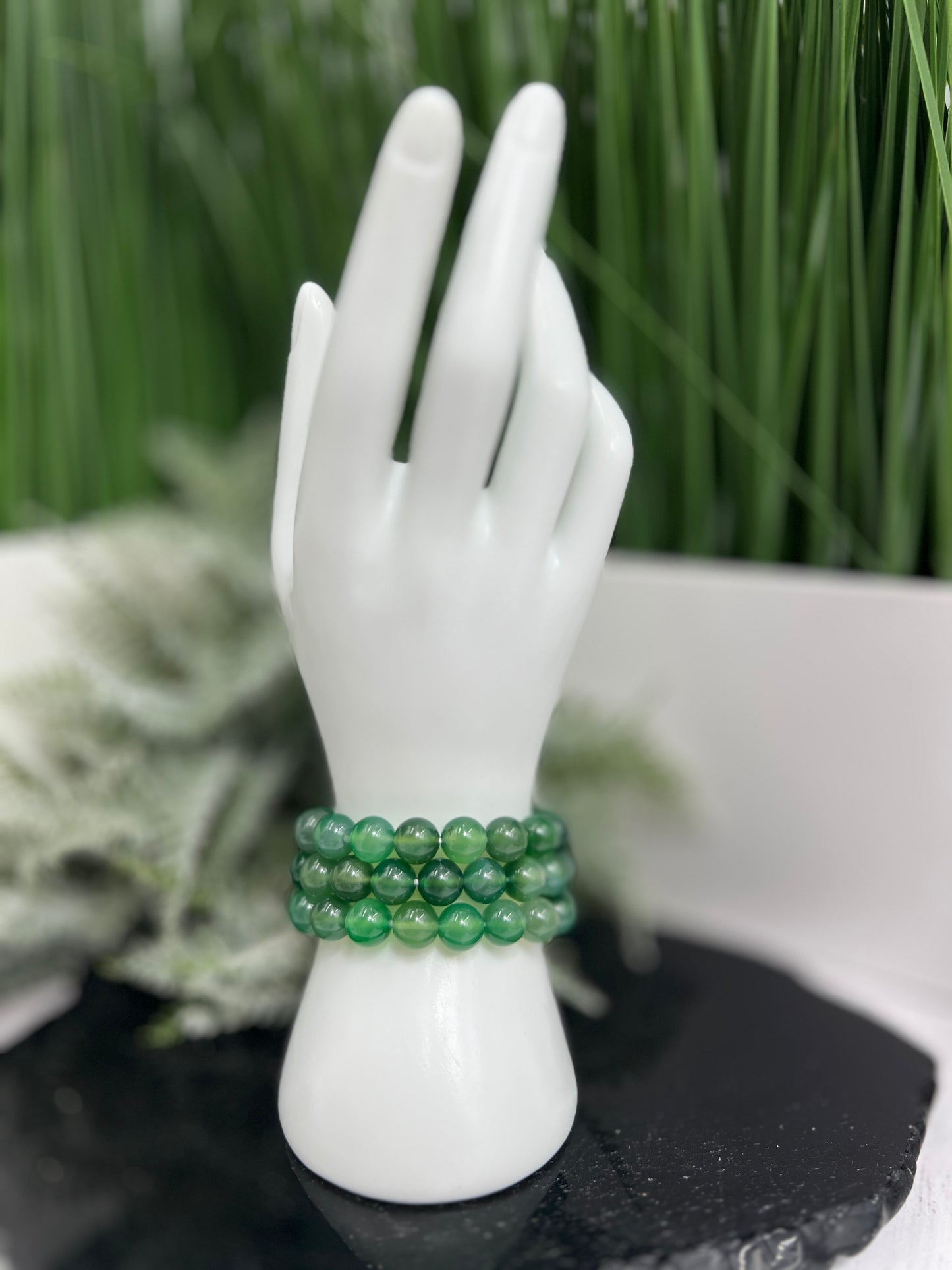 Green Agate Bracelets Elastic Wearable Crystal Gemstone 10-11mm Bead Size 15cm