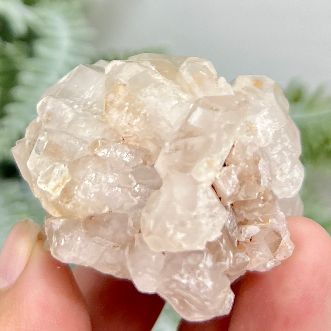 Candle Pineapple Quartz Flower Cluster Natural Crystal Specimen 100g