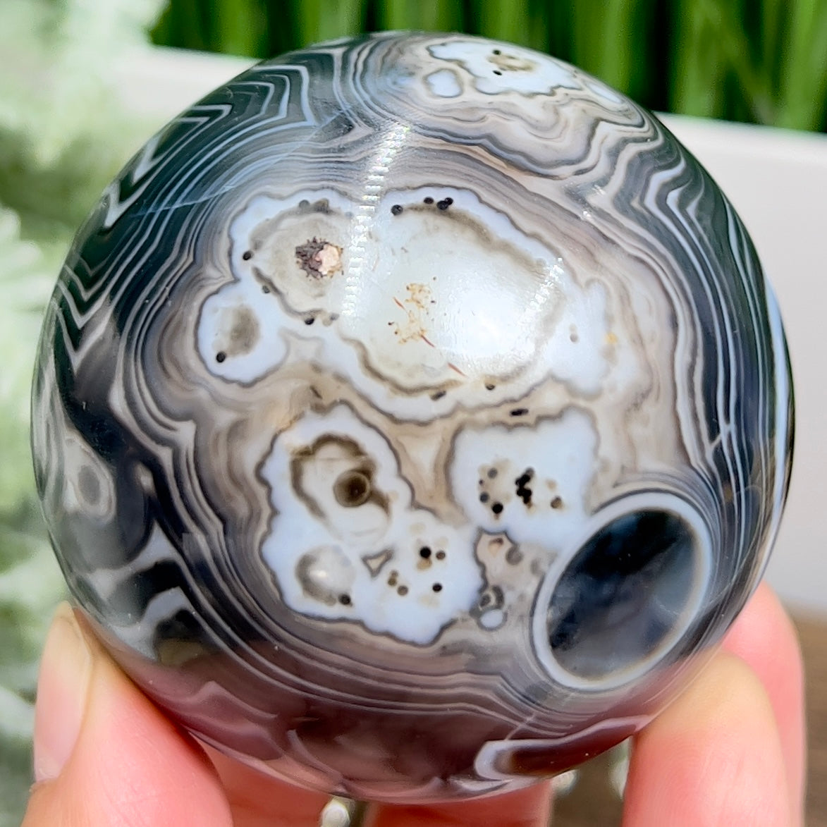 Black Agate Sphere Healing Crystal Ball 372g 66mm