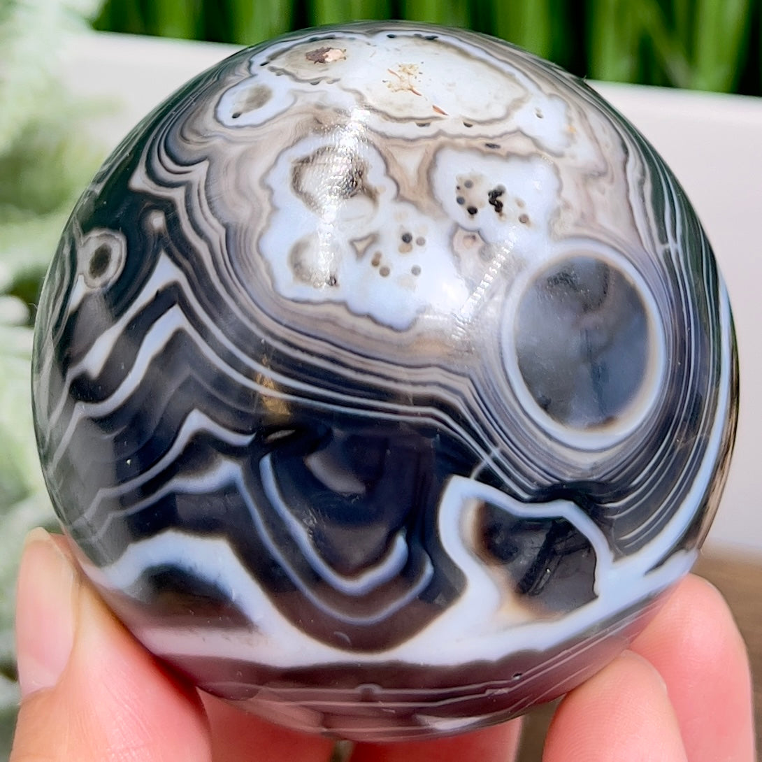 Black Agate Sphere Healing Crystal Ball 372g 66mm