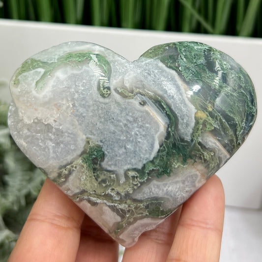 Moss Agate Quartz Heart Healing Crystal Carving 268g