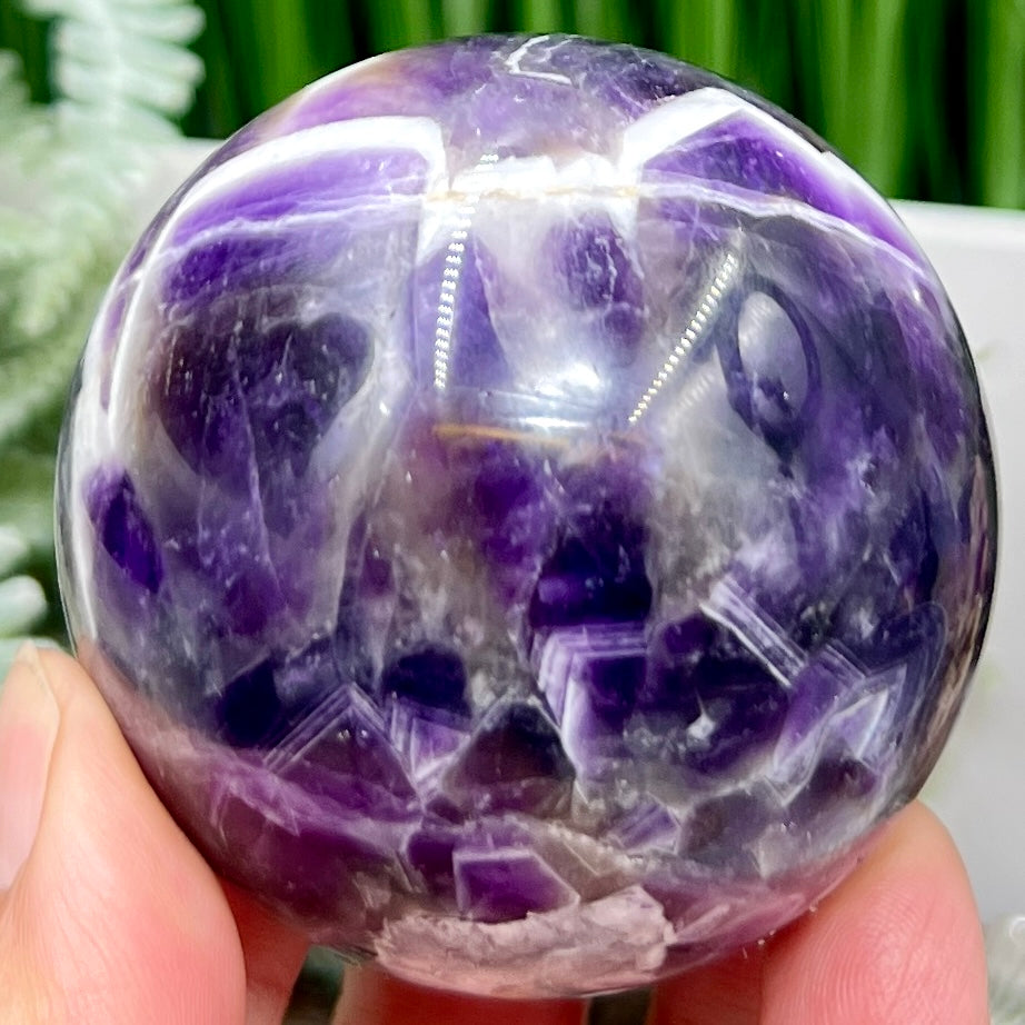 Chevron Dream Amethyst Sphere Healing Crystal Ball 286g 59mm