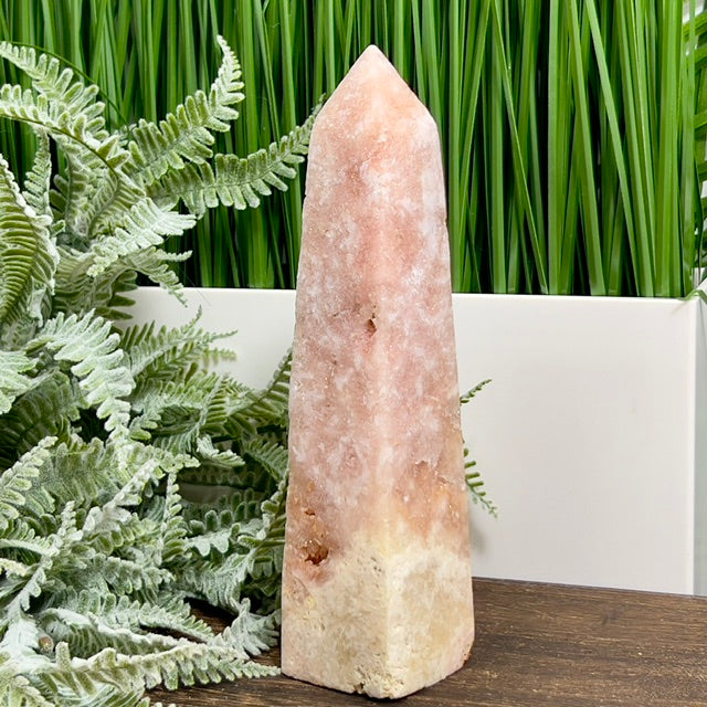 Pink Amethyst Tower Healing Crystal Generator 508g 182mm