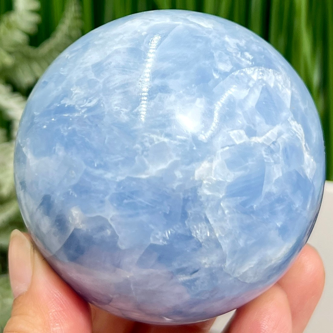 Blue Calcite Sphere Healing Crystal Ball 520g 72mm