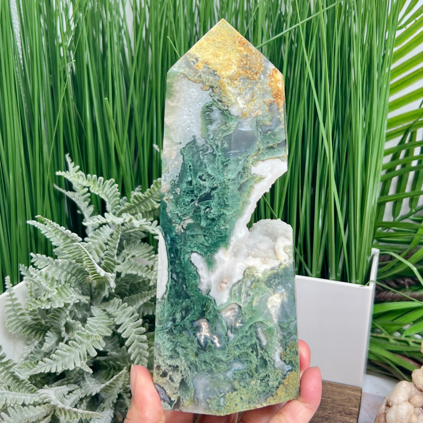 Moss Agate Tower Healing Crystal Generator 1354g 199mm